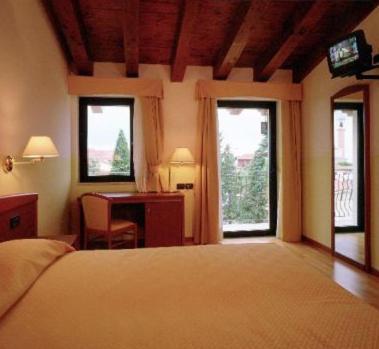 San Giorgio di Perlena Hotel Ristorante Pedrocchi חדר תמונה